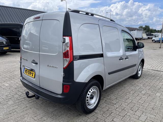 Renault KANGOO Express 1.5 dCi 75 Express Comfort / vaste prijs rijklaar ¤ 10.950 marge ( btw vrij ) / lease vanaf ¤ 238 / airco / cruise / navi / zilver metallic / trekhaak / dakrails