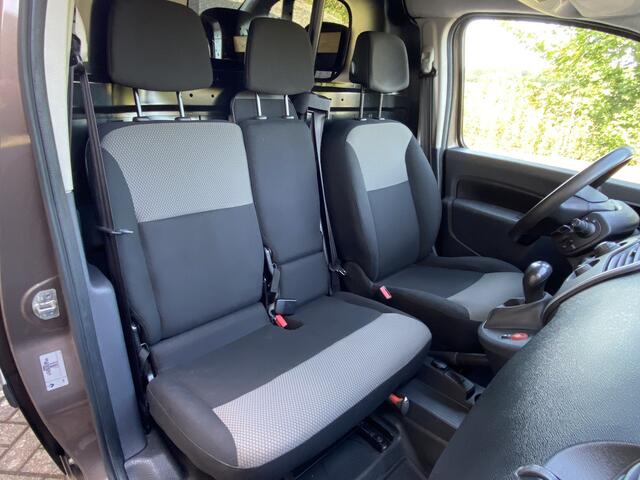 Renault KANGOO 1.5 dCi 90 Energy Comfort Automaat [ airco,audio,cruise,trekhaak,schuifdeur rechts ]