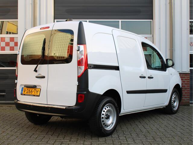 Renault KANGOO 1.2 TCe 115PK EDC Comfort Automaat /NAVI/Cruise control/PDC/Bluetooth/CV/AIRCO/USB + AUX/Elek. ramen/NAP! 1e eig!