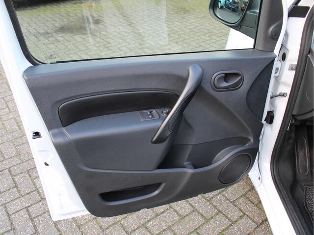 Renault KANGOO 1.2 TCe 115PK EDC Comfort Automaat /NAVI/Cruise control/PDC/Bluetooth/CV/AIRCO/USB + AUX/Elek. ramen/NAP! 1e eig!