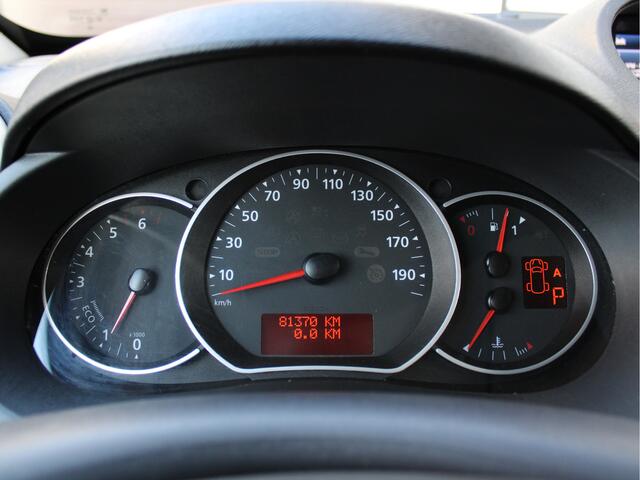 Renault KANGOO 1.2 TCe 115PK EDC Comfort Automaat /NAVI/Cruise control/PDC/Bluetooth/CV/AIRCO/USB + AUX/Elek. ramen/NAP! 1e eig!