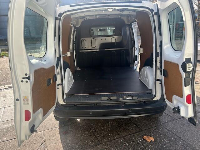Renault KANGOO 1.5 dCi 90 Energy Luxe Maxi AIRCO I NAVI I MULTI MEDIA I PDC I 2 SCHUIFDEUREN I 1e EIGENAAAR I COMPLETE ONDERHOUDSHISTORIE