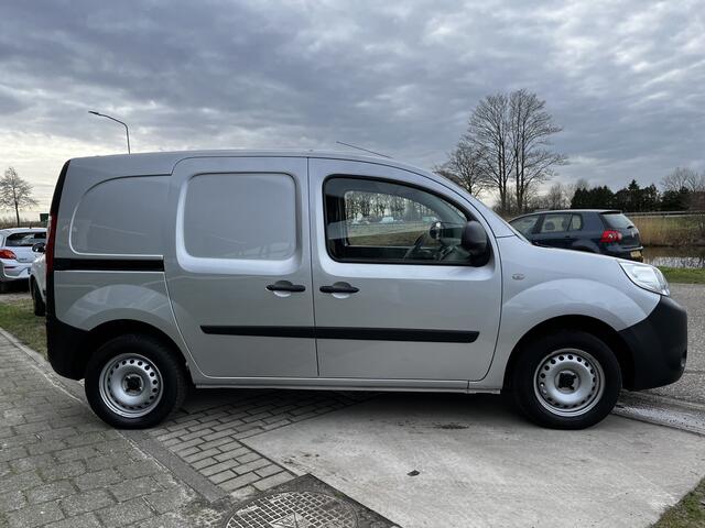 Renault KANGOO 1.5 dCi 75 Energy Comfort / Prijs Excl. BTW / PDC A / Airco / Cruise / Bluetooth / Elek Ramen V / Armsteun /