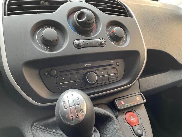Renault KANGOO 1.5 dCi E6 110pk Maxi R-link Lease ¤163 p/m, Airco, Navi, PDC, Inrichting, onderhoudshistorie aanwezig