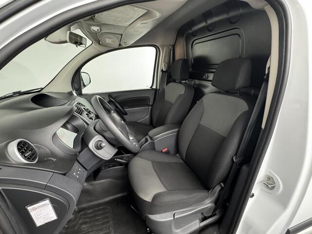 Renault KANGOO 1.5 Blue dCi 95 Comfort Maxi | Navigatie | Achteruitrijcamera | Sidebars |