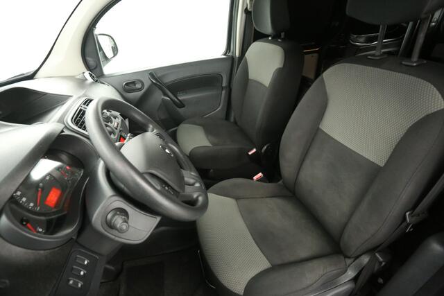 Renault KANGOO 1.5 dCi 75 L1H1 Airco Cruise Parkeersensoren Bluetooth Elektrpakket Schuifdeur