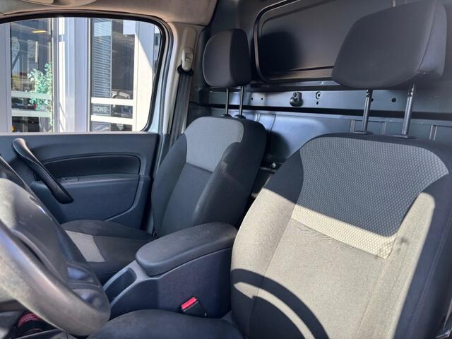 Renault KANGOO 1.2 TCe KOELWAGEN NAVI AIRCO PDC SCHUIFDEUR