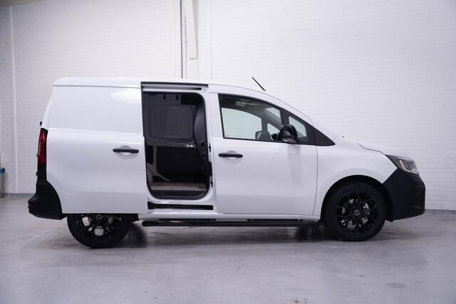 Renault KANGOO 1.5 Blue dCi 95 pk L1 Airco, 17" LMV Nieuw Sidebars Zwart, Apple Carplay, Cruise control, BPM vrij, Nieuw 2024