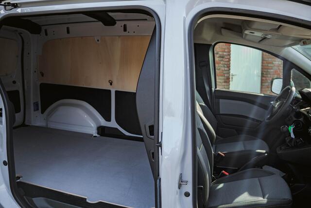 Renault KANGOO 1.5 dCi 115 pk L2 BPM vrij, Airco, Trekhaak PDC