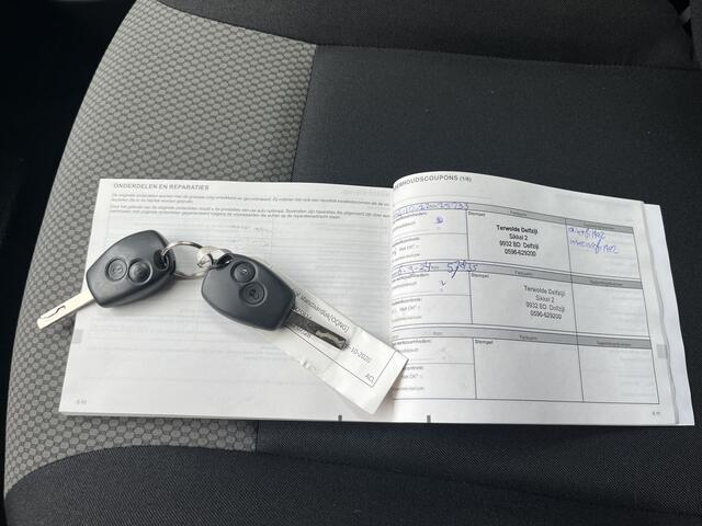 Renault KANGOO 1.5 dCi E6 R-link BPM Vrij! Lease ¤171 p/m, Airco, Navi , PDC, Trekhaak, Volledig onderhoudshistorie aanwezig