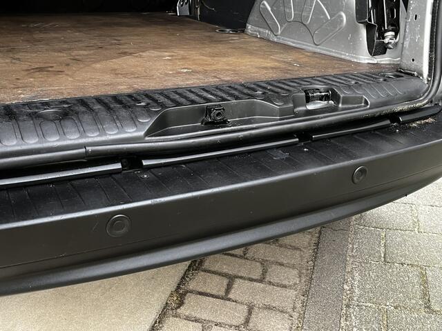 Renault KANGOO 1.5 dCi 75 Energy Comfort / Excl. BTW / Parkeersensoren. Achter / Cruise / Armsteun / Bluetooth /