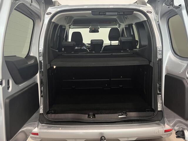 Renault KANGOO 1.3 TCe 130 EDC Techno | Trekhaak | Keyless | Stoelverwarming | Navigatie | Climate Control | Cruise Control | Lichtmetalen velgen 17" | Parkeersensoren voor, zij, achter en achteruitrijcamera
