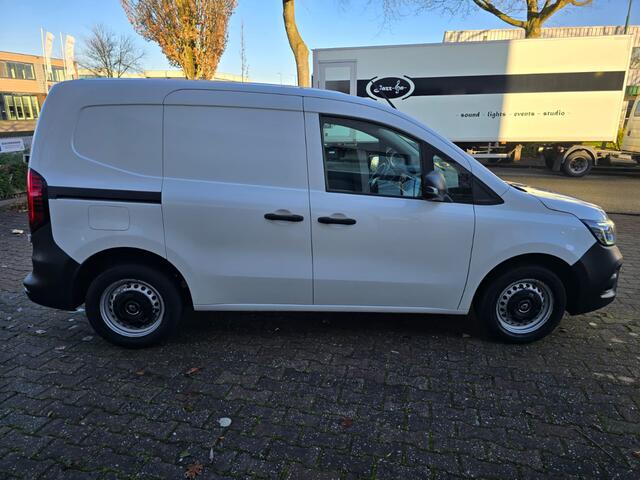 Renault KANGOO 1.5 BLUE DCI 95