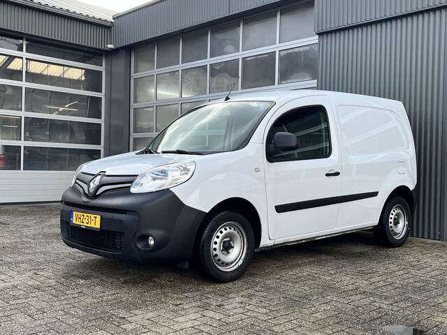 Renault KANGOO 1.5 Blue dCi Airco Cruise control Bluetooth telefoon voorbereiding 2-persoons Parkeersensoren achter Camera 1e eigenaar Euro 6