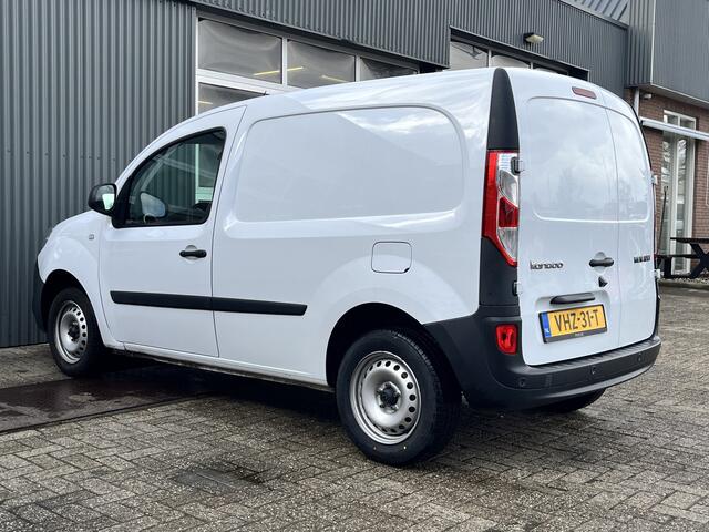 Renault KANGOO 1.5 Blue dCi Airco Cruise control Bluetooth telefoon voorbereiding 2-persoons Parkeersensoren achter Camera 1e eigenaar Euro 6