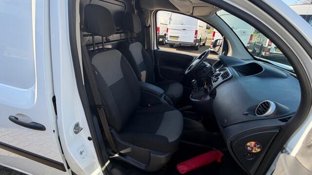 Renault KANGOO 1.5 DCI 85KW 115PK L2H1 MAXI EIRO 6 AIRCO/ CRUISE CONTROL/ TREKHAAK/ NAVIGATIE/ 100% DEALERONDERHOUDE