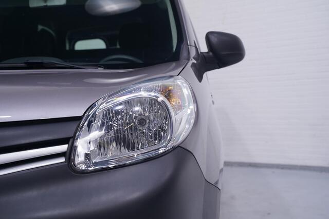 Renault KANGOO 1.5 dCi 75 pk Comfort Airco, NAP Cruise Control, PDC achter, 1e Eigenaar, 2-Zits, Slechts 77 dkm