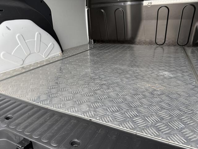 Renault KANGOO 1.5 dCi / L1H1 / 1e EIG. / 38.755 KM! / AIRCO / CRUISE / NAVI / NETTE BUS!