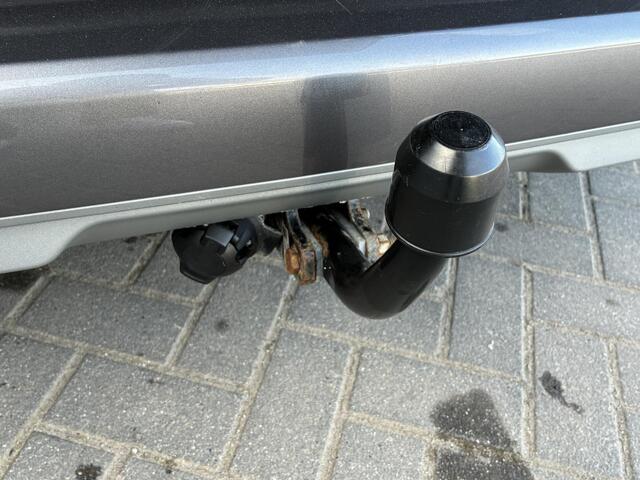 Renault KANGOO 1.3 TCe Techno Automaat / Dealer onderhouden / 1e eigenaar / Trekhaak (1500KG) / Navigatie / Camera / Parkeersensoren V+A / All-Season banden /