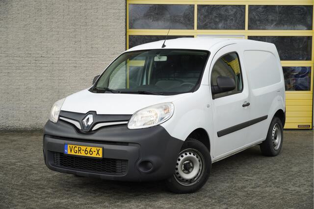 Renault KANGOO 1.5 Blue dCi 80 Comfort BJ2020 Pdc | Trekhaak | Airco | Cruise control | Tussenschot+Raam | Achterdeuren+Raam | Zijdeur+Raam.