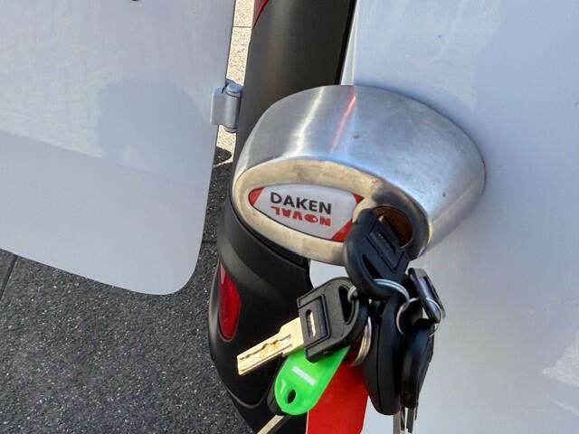 Renault KANGOO 1.5 Blue dCi 80 Comfort AIRCO I TREKHAAK I PDC I IMPERIAAL I EXTRA LAADRUIMTE SLOTEN I VAN 1e EIGENAAR