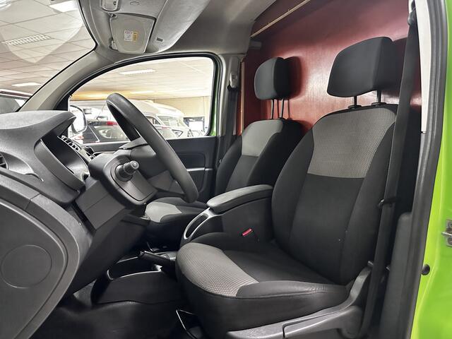 Renault KANGOO 1.5 Blue dCi 95 Comfort/ D-Riem verv: 151.000 KM!/ Zij-Schuifdeur Rechts/ Android Auto/ DAB+/ Navi/ Airco/ Cruise/ Elek. pakket/ Bluetooth/ Armsteun/ Multi. Stuur/ PDC.