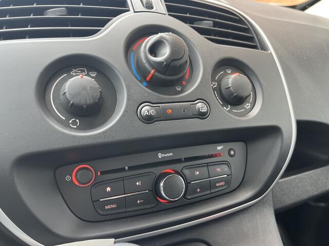 Renault KANGOO 1.5 Blue dCi 115pk E6 Maxi BPM Vrij! Lease ¤168 p/m, Airco, Navi, PDC, 2x Schuifdeur, Trekhaak, Volledig onderhoudshistorie aanwezig
