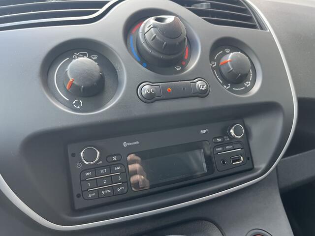 Renault KANGOO 1.5 Blue dCi E6 Comfort Lease ¤134 p/m Airco, PDC, 2x schuifdeur onderhoudshistorie aanwezig