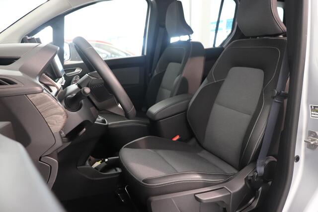 Renault KANGOO FAMILY 1.3 TCe 130 Luxe EDC | Camera | 2 schuifdeuren | Navigatie | AppleCarplay AndroidAuto | Cruise control | Climate control |