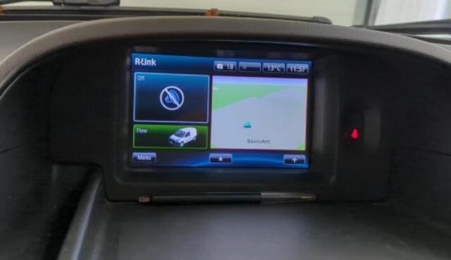 Renault KANGOO Z.E. 100% EV. 44KW / 33KWh./ Maxi-L2 / 5Pers. / 2x Schuifdeur / Navigatie / Pdc+Camera / Apk 10-2026