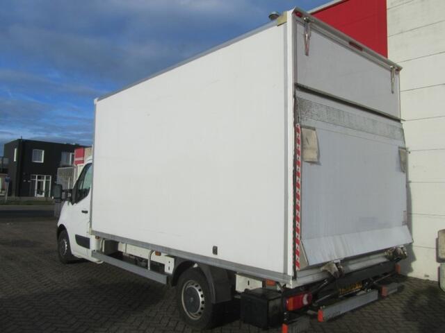 Renault MASTER MET LAADLIFT! EURO 6!