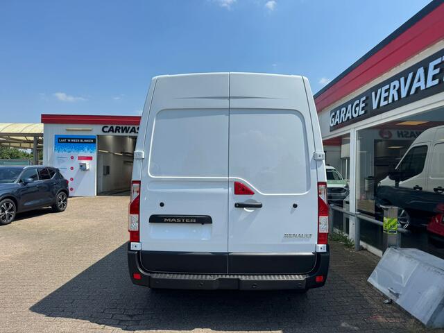 Renault MASTER T33 2.3 dCi 150 L2H2 Energy Comfort