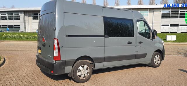 Renault MASTER T35 2.3 dCi 150 L2H2 Energy Comfort NAVIGATIE / PARKEERSENSOREN+CAMERA / AIRCO / ALL SEASONS BANDEN / MECHANISCH GEVEERDE BESTUURDERS STOEL.