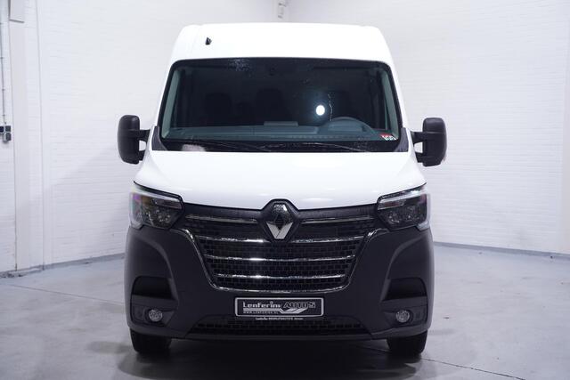 Renault MASTER 2.3 dCi 135 pk L2H2 Airco, Camera, Navi Cruise Control, Geveerde Stoel, PDC achter, 3-Zits, Nieuw