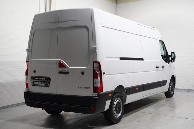 Renault MASTER 2.3 DCI 135 pk L3H2 Navi, Camera v.a. 399,- p/mnd PDC V+A, 270 Graden Deuren, Smartphone Lader, 3-Zits, Nieuw