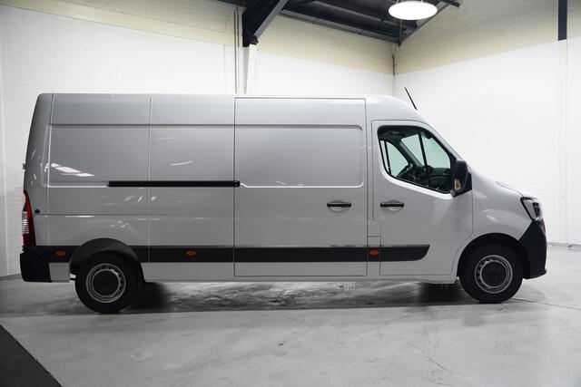 Renault MASTER 2.3 DCI 135 pk L3H2 Navi, Camera v.a. 399,- p/mnd PDC V+A, 270 Graden Deuren, Smartphone Lader, 3-Zits, Nieuw