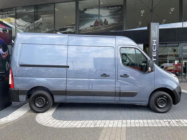 Renault MASTER T33 2.3 dCi L2H2 TREKHAAK / NAVIGATIE / CRUISE CONTROL / BIJRIJDERSSTOEL / PARKEERSENSOREN /