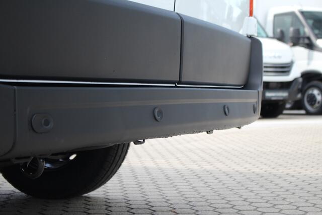 Renault MASTER T35 2.3dCi 135pk L2H2 | Airco | Cruise | Navi | DAB | | Lease 587,- p/m