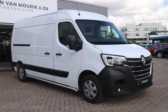 Renault MASTER T35 2.3 dCi 135 L2H2 Work Edition | Airco | Navi | Trekhaak | PDC + camera | Cruise | Bluetooth | Betimmering |