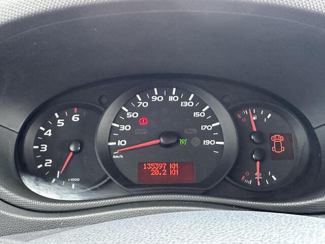 Renault MASTER T35 2.3 dCi L2H2*A/C*CRUISE*HAAK*IMPERIAAL*