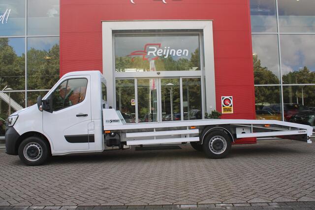 Renault MASTER T35 2.3 dCi 165PK L3 | OPRIJWAGEN | AUTOTRANSPORTER | 3500KG | LIER | CRUISE CONTROL | AIRCO | ZEEPPOMP EN KRAAN | VERLICHTING BUITENZIJDE | TREKHAAK | NIEUWE AUTO! |