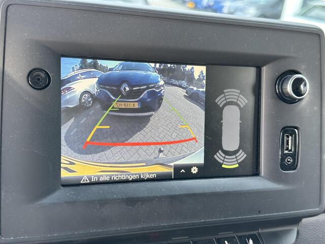 Renault MASTER T35 2.3 dCi 135 L2H2 Work Edition | Trekhaak | A. Camera | Navi | Airco | Cruise | Lat om Lat | NL Auto!