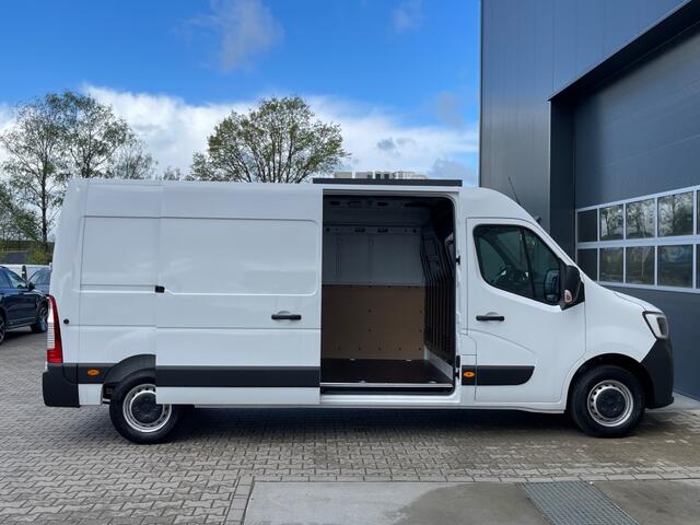 Renault MASTER T35 L3 H2 2.3 D 135 pk - Navi - camera - 270 gr deuren