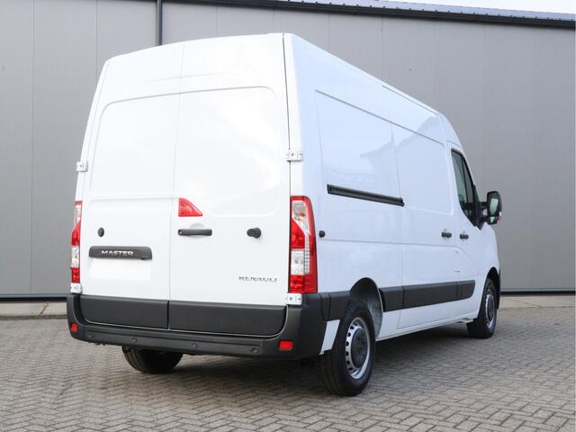Renault MASTER T35 2.3 dCi 135 L2H2 Navigatie Achteruitrijcamera Cruise Control Bluetooth