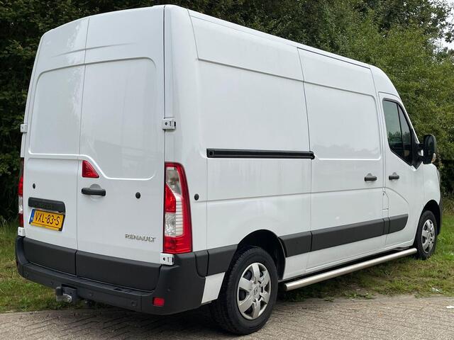 Renault MASTER T35 2.3 dCi 135 L2H2 Work Edition
