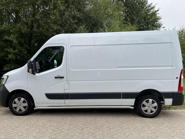Renault MASTER T35 2.3 dCi 135 L2H2 Work Edition
