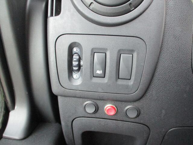 Renault MASTER T35 2.3 dCi 165 PK Pick-Up Openlaadbak Airco