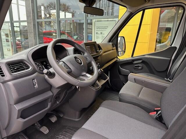 Renault MASTER Bakwagen met laadklep 2.3dCi 165 pk DL/Dubbel lucht/Laadklep 750kg/Navigatie/Cruisecontrol Citybox/Meubelbak/mechanisch geveerde stoel Hoogte 2.320 inwendig/ Breedte 2.220 uitwendig/ Lengte 4.400 inwendig