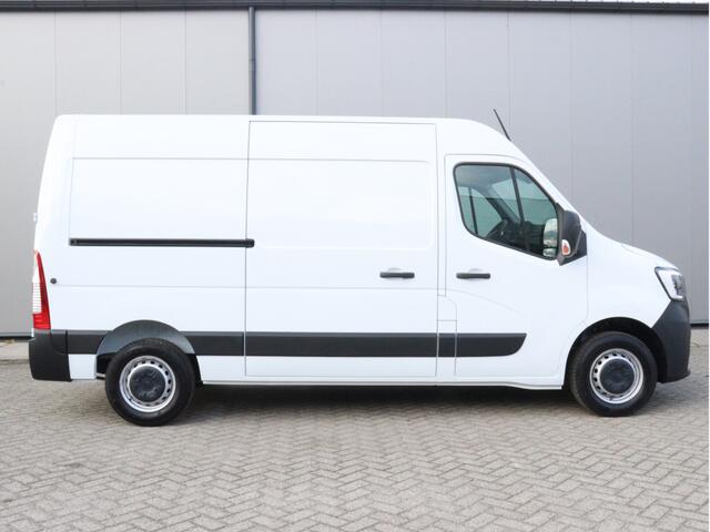 Renault MASTER T35 2.3 dCi 135 L2H2 Navigatie Achteruitrijcamera Cruise Control Bluetooth