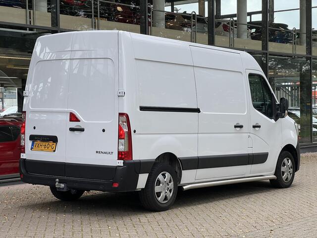 Renault MASTER T35 2.3 dCi 135 L2H2 Work Edition | Cruise Control | Achteruitrijcamera en sensoren | Navigatie | Blind Spot Monitor